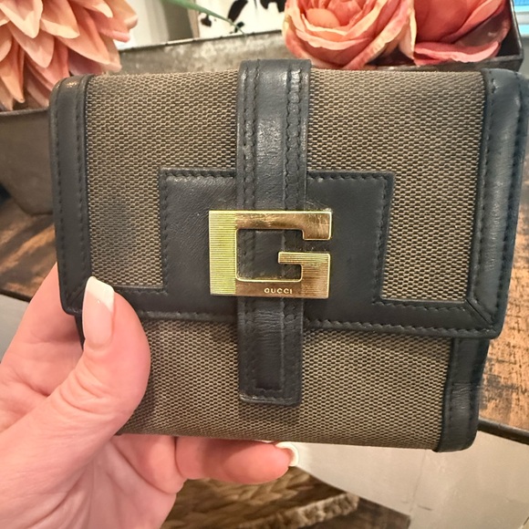 Gucci Black Canvas & Leather Wallet - Picture 3 of 13